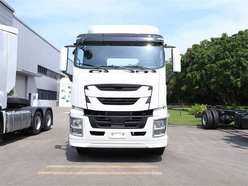 Q5(4×2) 338kW